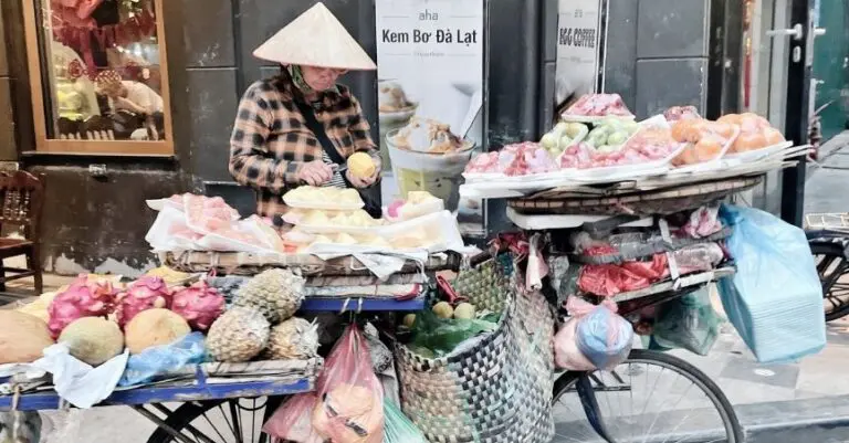 A Glimpse of Hanoi Highlights in 8 Hours