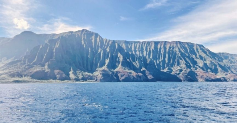 Day Hike on the Nā Pali Coast, Kauaʻi